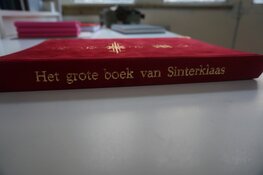  donker rood sinterklaasboek