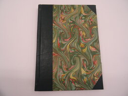 gemarmerd notitieboekje