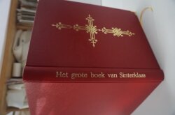 kunstlederen rood sinterklaasboek