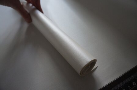 Wit metallic buckram linnen