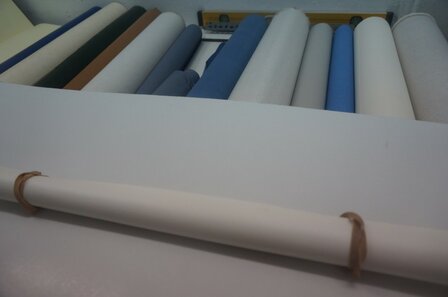 Mondial wit buckram linnen