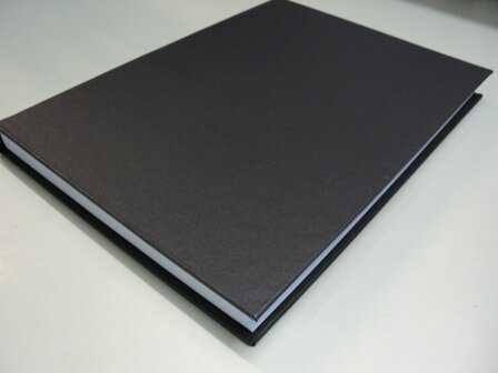 A4 zwart linnen boek