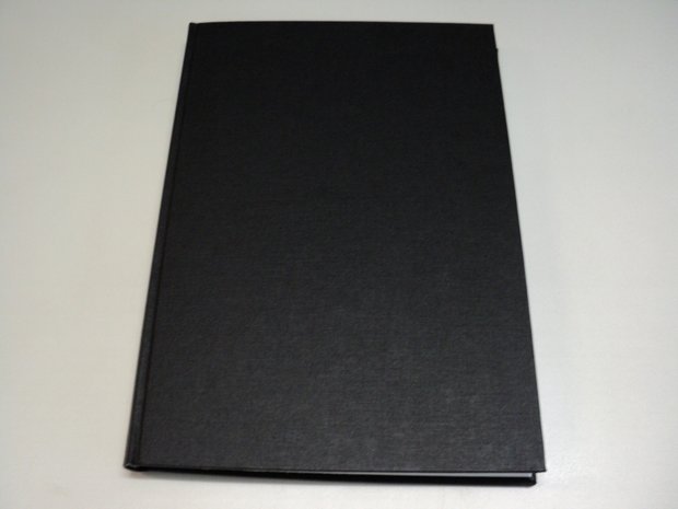 a3 zwart boek