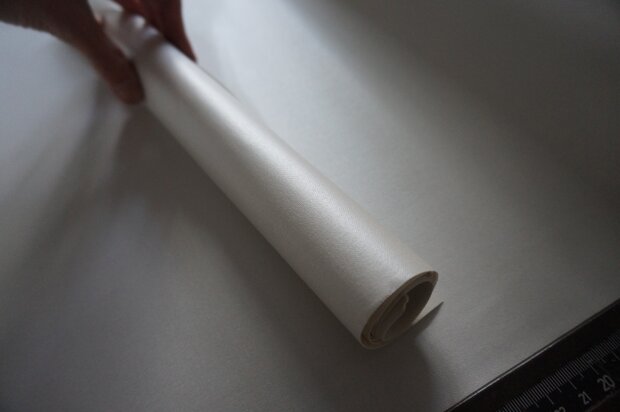 Wit metallic buckram linnen