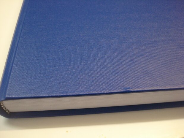 blauwe linnen dummy a4