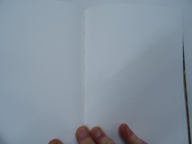 gemarmerd notitieboekje