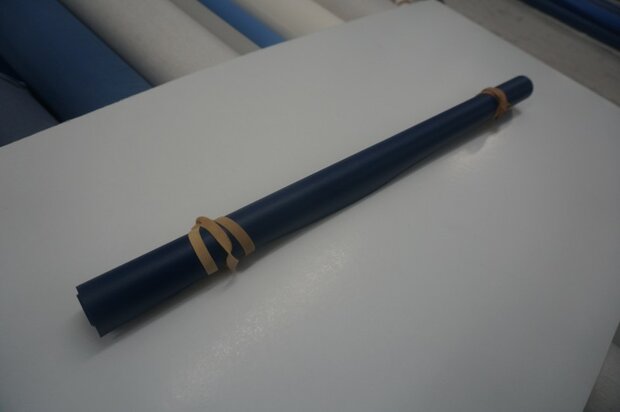 Heel donker blauw mondial boeklinnen